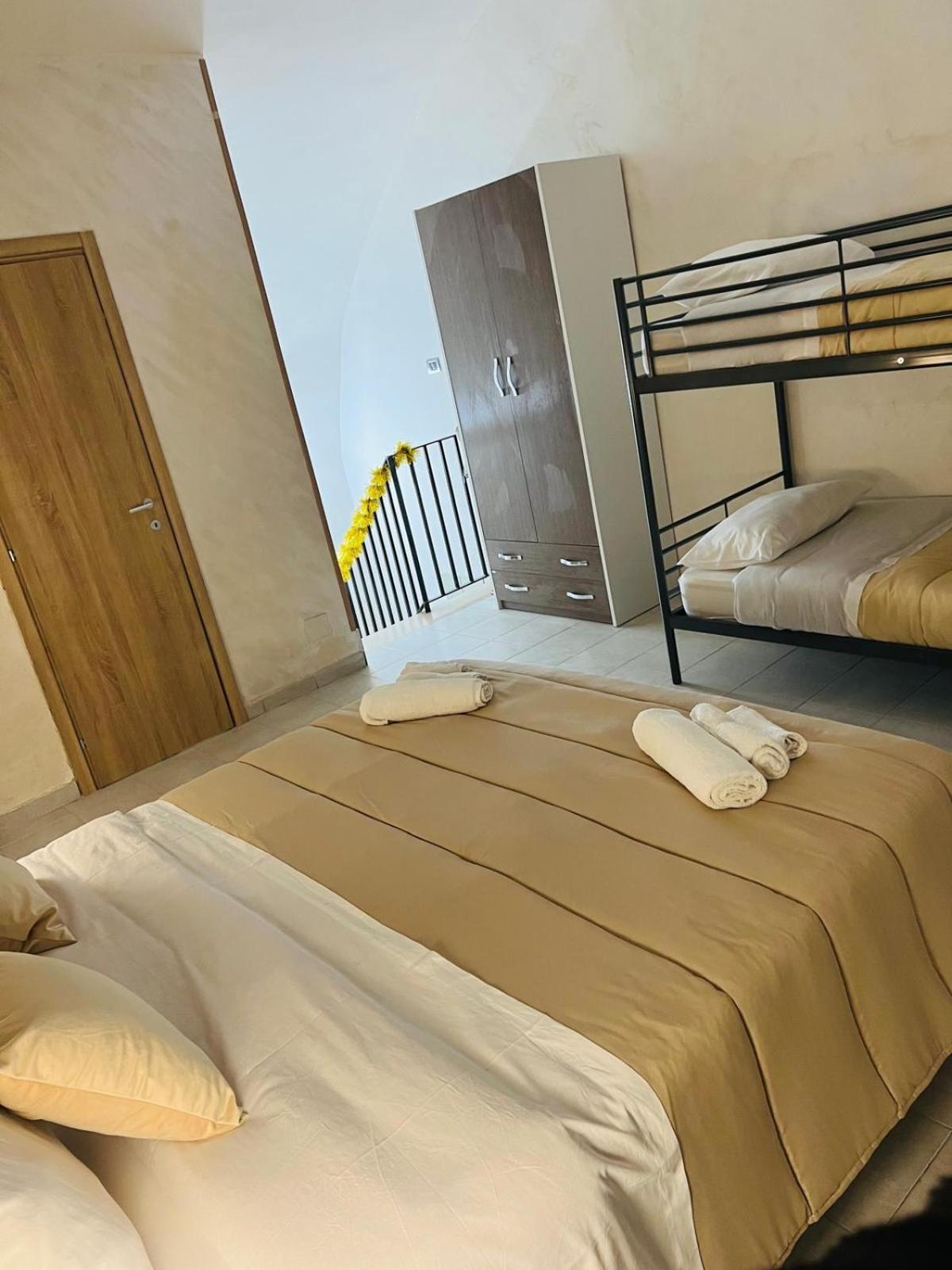 45 Apartment *